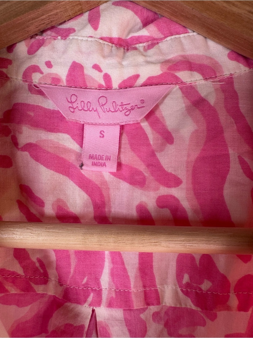 Lilly Pulitzer Pink Animal Print Lupe Tunic Top Size S - Picture 4 of 6